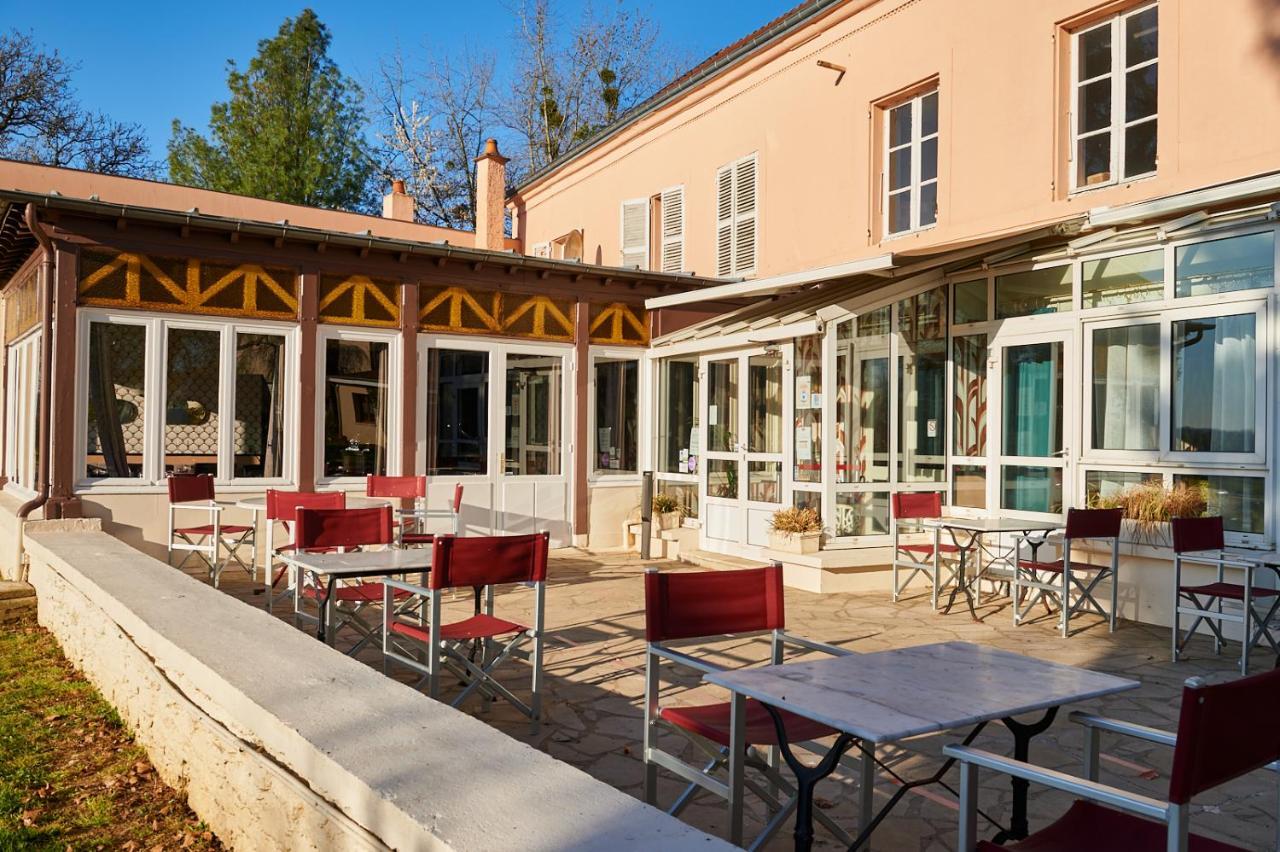 Logis Du Port 3* Bazeilles